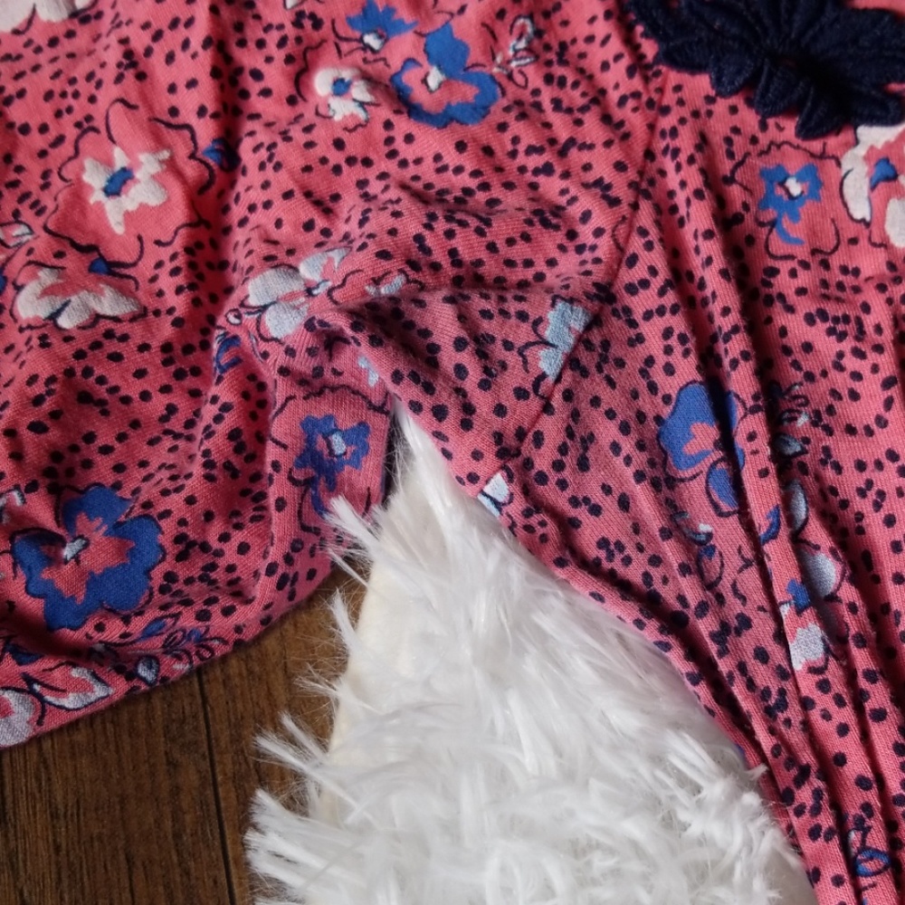 Motherhood Maternity XL Floral Fot Crochet Top - Picture 4 of 6